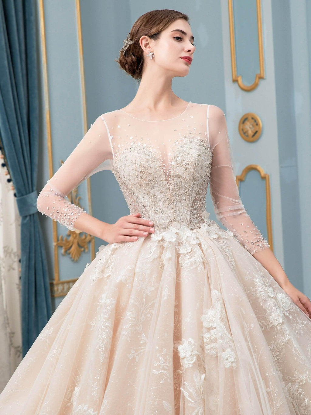 Robe de mariée de style bal, luxueuse, perlée, longueur au sol, manches longues 