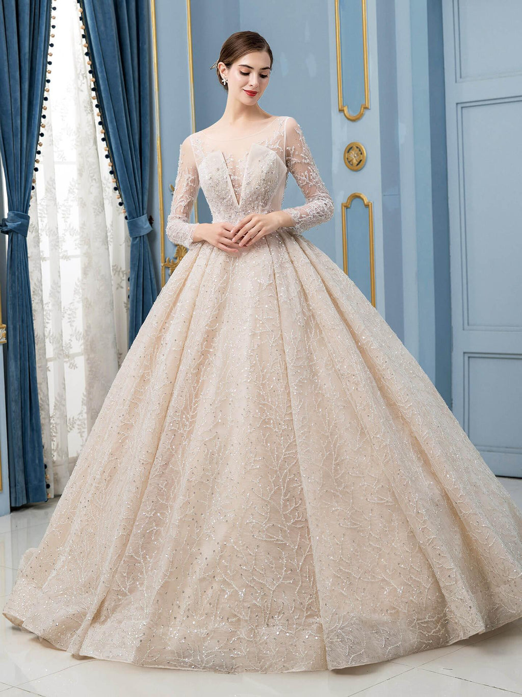 Robe de mariée de style bal, luxueuse, perlée, longueur au sol, manches longues 