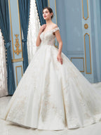 Vestidos de novia estilo gala con apliques de encaje y cuentas, lujosos, hombros descubiertos, largo hasta el suelo, cola larga 