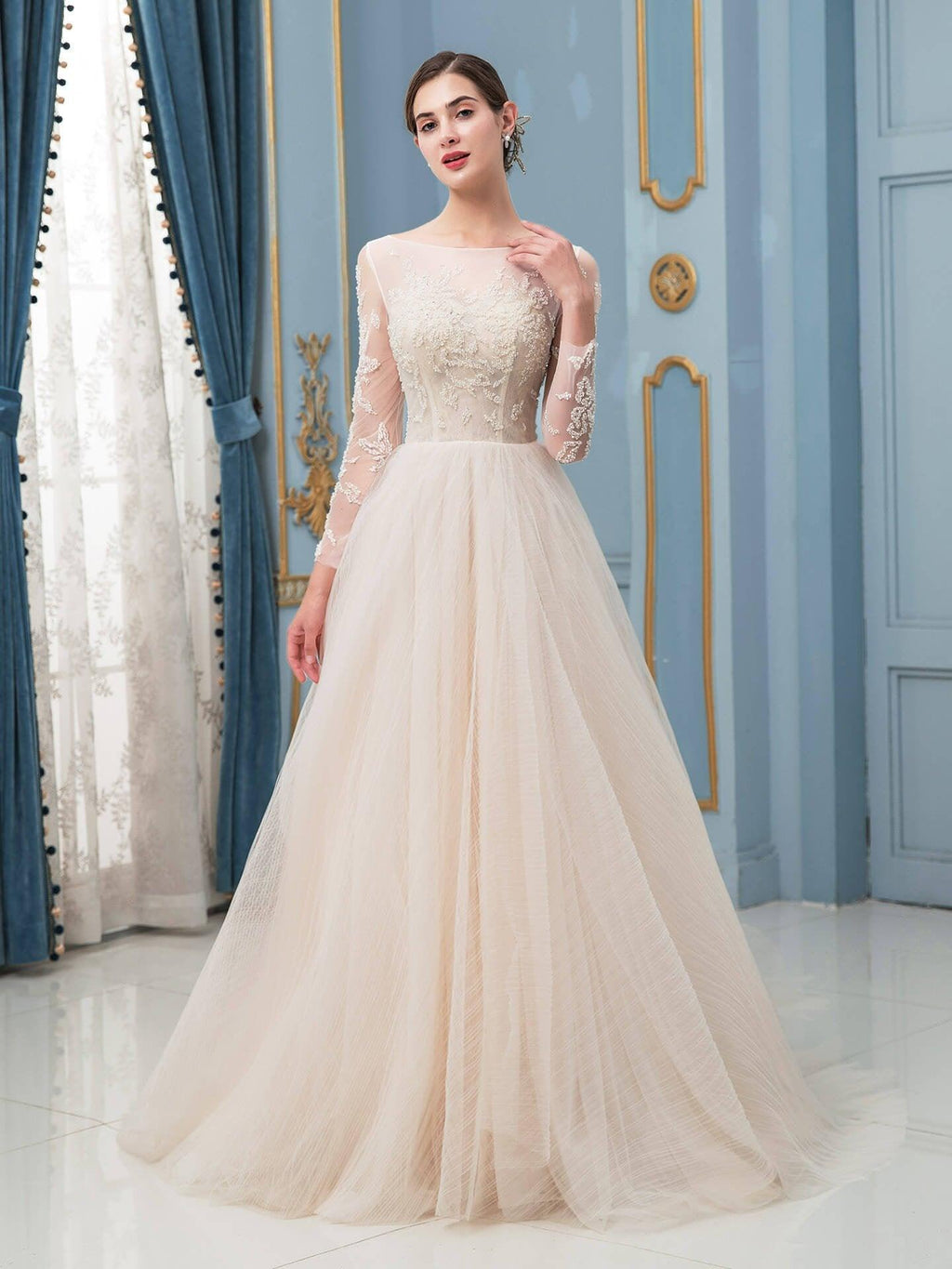 Vestidos de novia de tul con cuentas y corte en A, manga larga hasta el suelo con cola larga 
