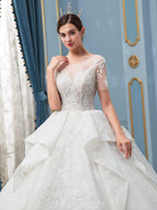 Vestidos de novia de estilo gala, hechos a mano, con cuentas, lujosos, largos hasta el suelo, manga corta y cola larga. 