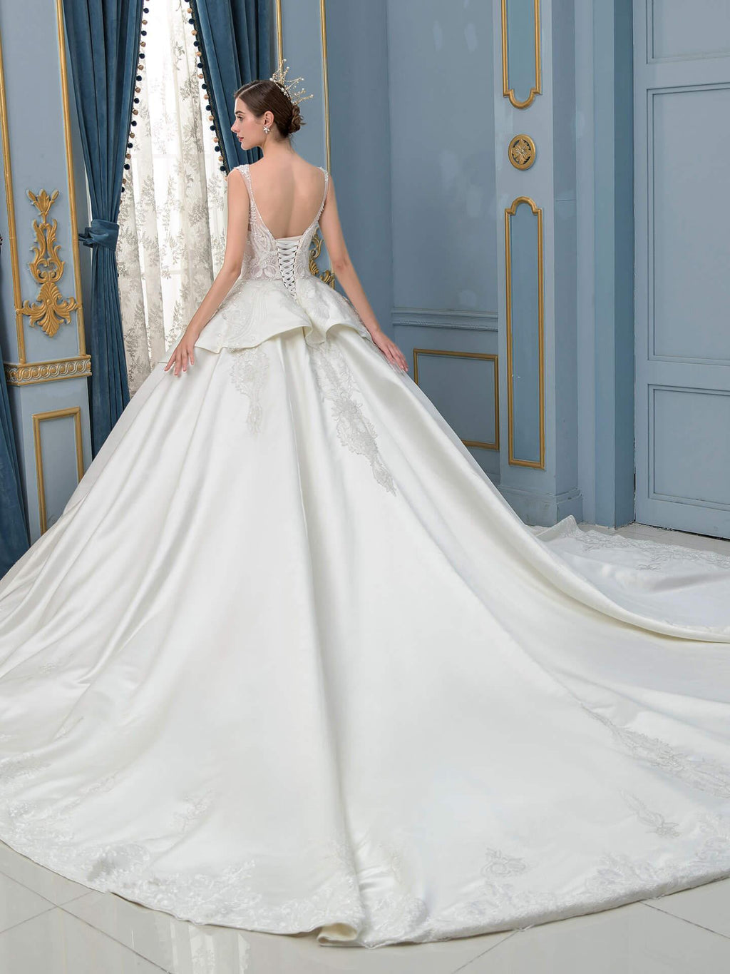 Vestidos de novia de estilo gala, hechos a mano, con cuentas, lujosos, largos hasta el suelo, sin mangas y con cola larga 