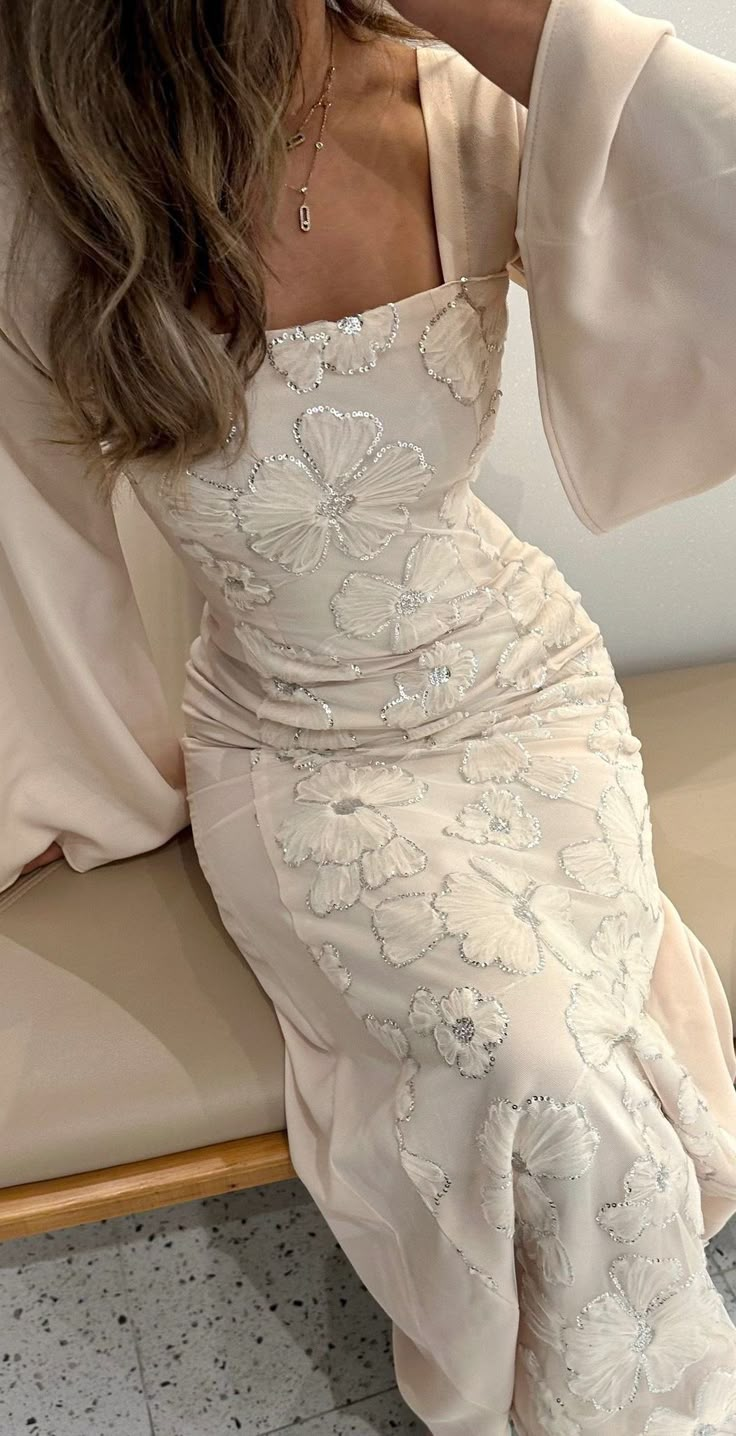 Robe de bal longue glamour en satin à col carré et fleurs, robe de soirée formelle Y8399
