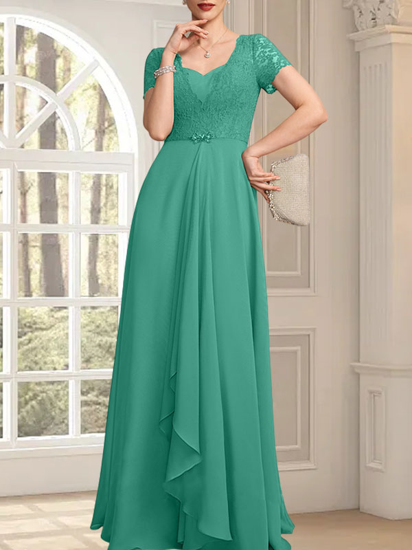 Vestido de corte A, escote corazón, largo hasta el suelo, de gasa, encaje, con cuentas y volantes en cascada para la madre de la novia.