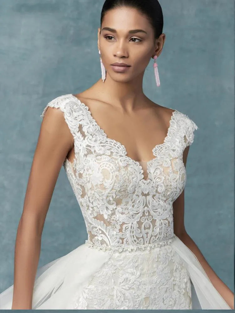 Robes de mariée avec traîne amovible, tailleur pantalon, dentelle appliquée, sans manches, dos nu, sur mesure 