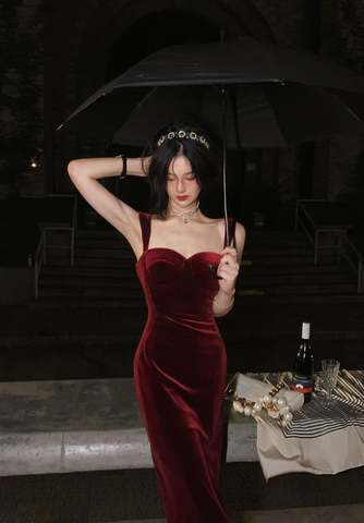 Nouvelle robe d'été vintage sans manches en velours pour femme, bretelles spaghetti, robe moulante sexy, robe de soirée élégante Y1654