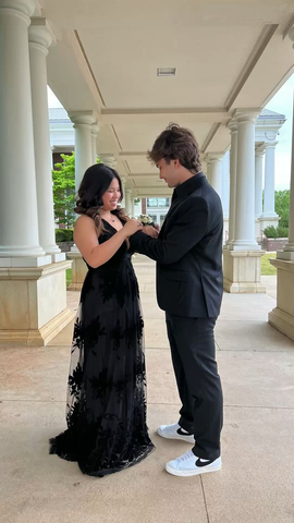 Black A-line V Neck Prom Dress Black Evening Gown Y6517