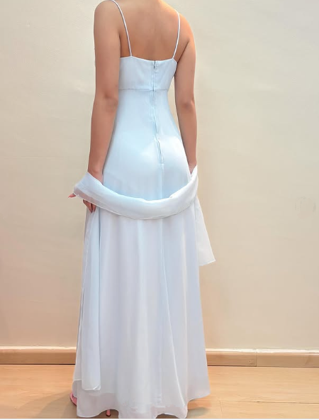 Robe de soirée élégante bleu pastel à bretelles, en mousseline avec appliques et perles Y8142