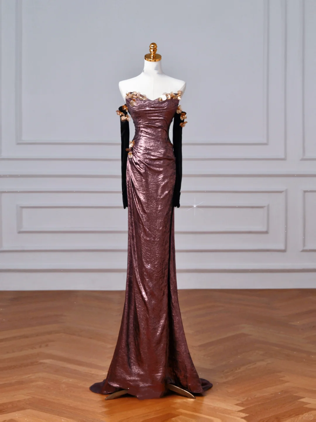 Robe de bal longue vintage en satin à épaules dénudées et appliques, coupe sirène, fente, Y8613