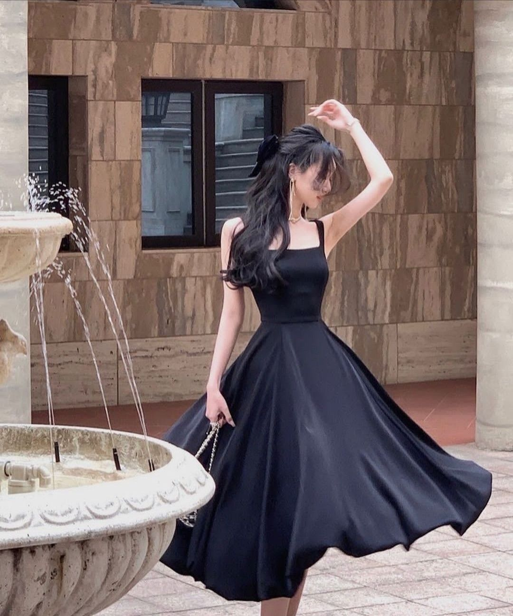 Robe de soirée noire simple en forme de A, robe de bal noire Y4751
