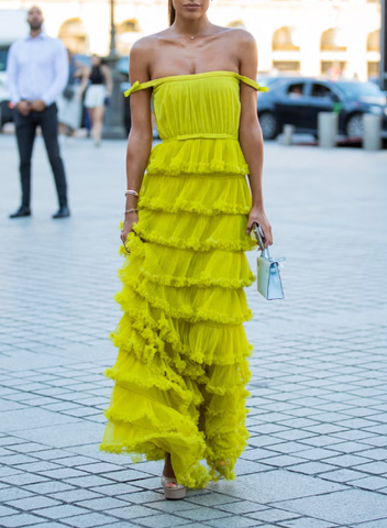 Vestido largo de ceremonia elegante para mujer, con hombros descubiertos, plisado y con capas. Vestido de noche hecho a medida Y5086