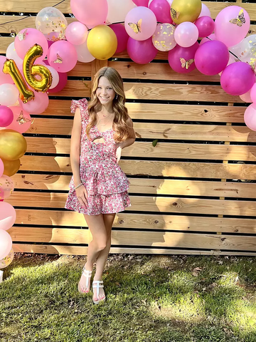 Robe d'été rose à imprimé floral tendance pour le bal de promo Y2747