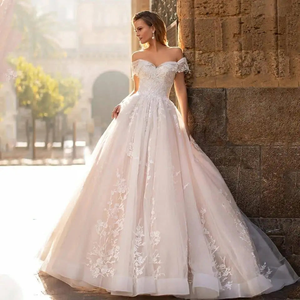 Apliques De encaje Vestido De Novia De princesa Vestido De Noiva con cuello en V Vestidos De Novia