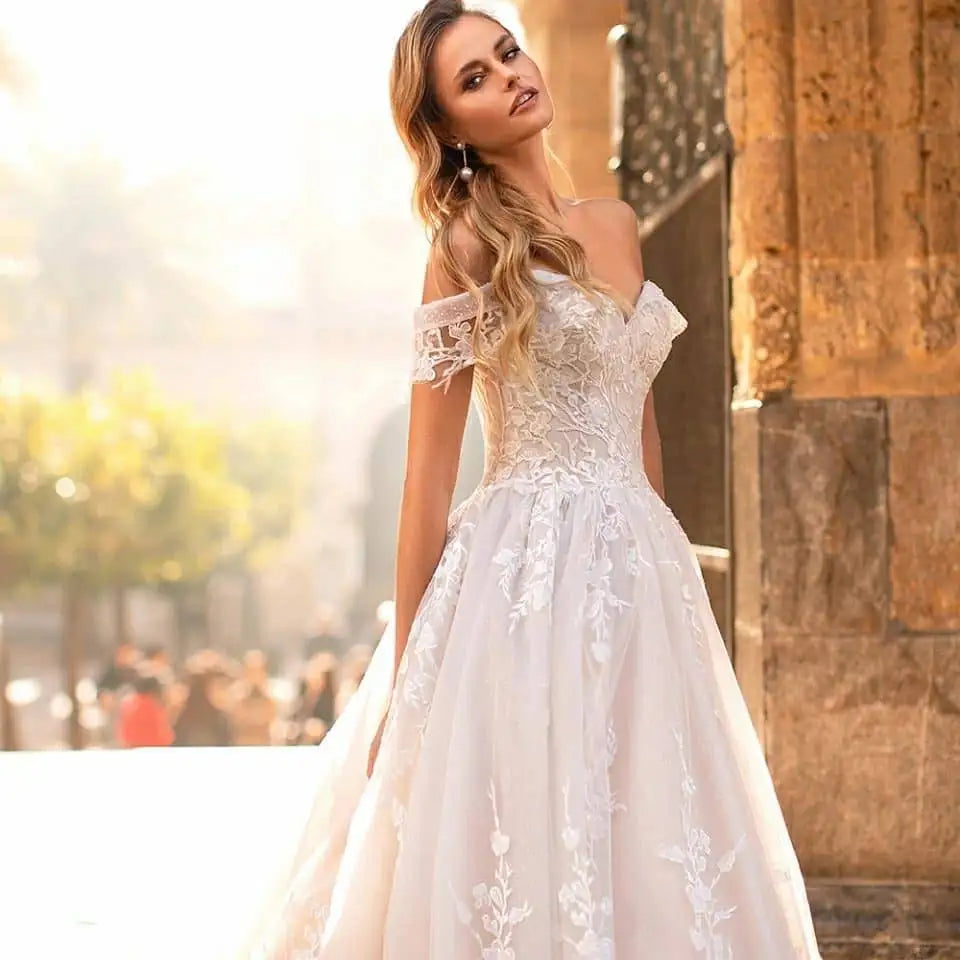 Apliques De encaje Vestido De Novia De princesa Vestido De Noiva con cuello en V Vestidos De Novia