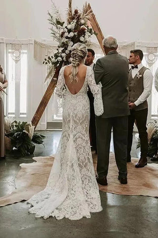 Vestidos de novia bohemios de encaje, corte sirena, escote en V, mangas largas y espalda descubierta WD652