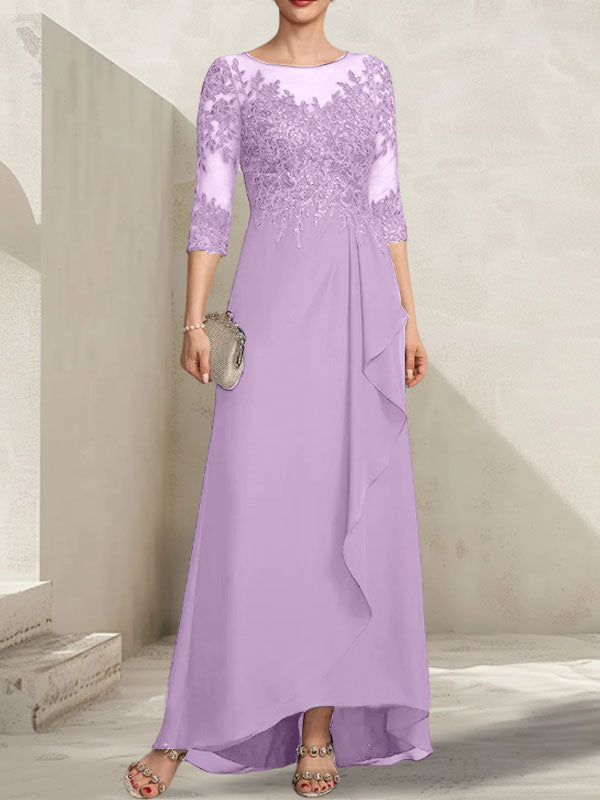 Vestido de madrina de la novia, corte asimétrico, escote ilusión, encaje y gasa, con lentejuelas y volantes en cascada.