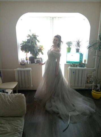 On Sale no return no refundSale Light Blue Off the Shoulder Pregnant Photography Dresses Vintage Wedding Gowns Lace Up Sash 2025 Sexy HA2002