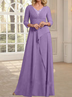 Vestido de gasa de corte A, escote en V, largo hasta el suelo, para la madre de la novia, con plisados ​​y cuentas.