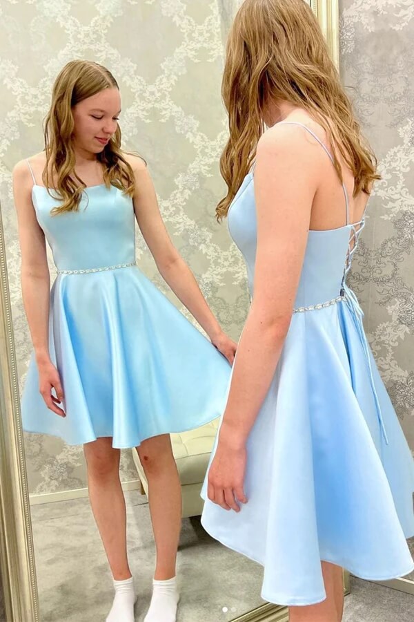 Robes de bal de fin d'année en satin à petit prix, robes de soirée courtes perlées