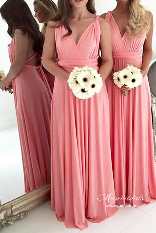 Robes de demoiselle d'honneur longues grandes tailles en mousseline corail clair, coupe trapèze, dos nu, coupe trapèze.