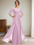 Robe de mariée en mousseline de soie dentelle, coupe trapèze, décolleté illusion, longueur au sol, ornée de perles et de volants 