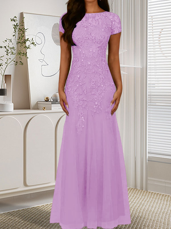Vestido de tul con lentejuelas y escote sirena azul marino oscuro