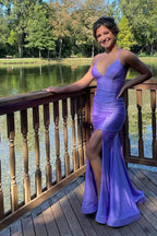 Robe de bal sirène lilas à fines bretelles et fente