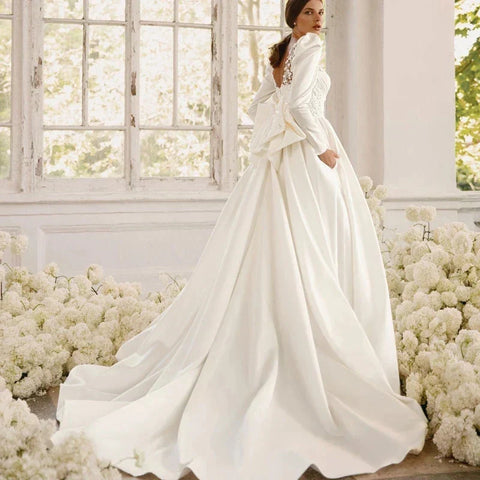Robes de mariée en satin à manches longues pour femmes avec nœud, robe de mariée bustier cœur, robe longue sur mesure 2023