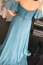Robe de demoiselle d'honneur longue en mousseline bleue froncée, épaules dénudées BD118