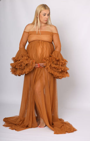 Robe longue en tulle avec traîne pour séance photo de maternité