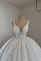 Vestidos de novia largos de princesa, corte princesa, escote en V, encaje, pedrería, sin mangas y con brillo.