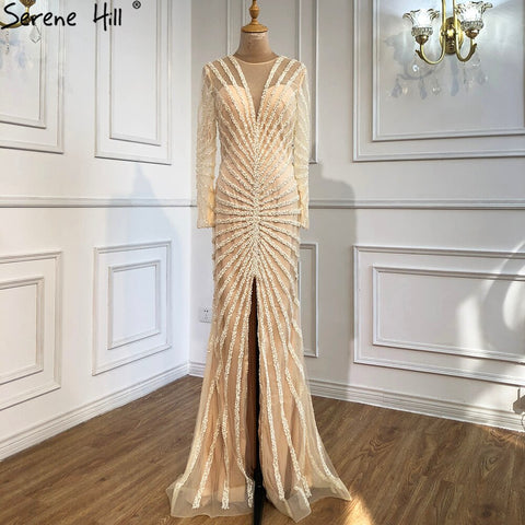 Robe de soirée longue fendue style sirène noire à col en V et perles, luxueuse, 2025, photo réelle, LA70183 