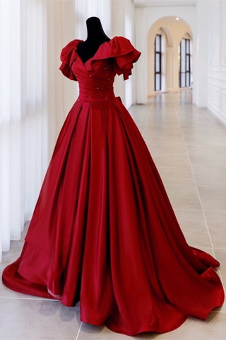Robe de bal rouge à manches cloche et dos lacé Y6067