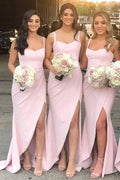 Robe de demoiselle d'honneur longue rose élégante en satin, coupe sirène, décolleté cœur et fente, 