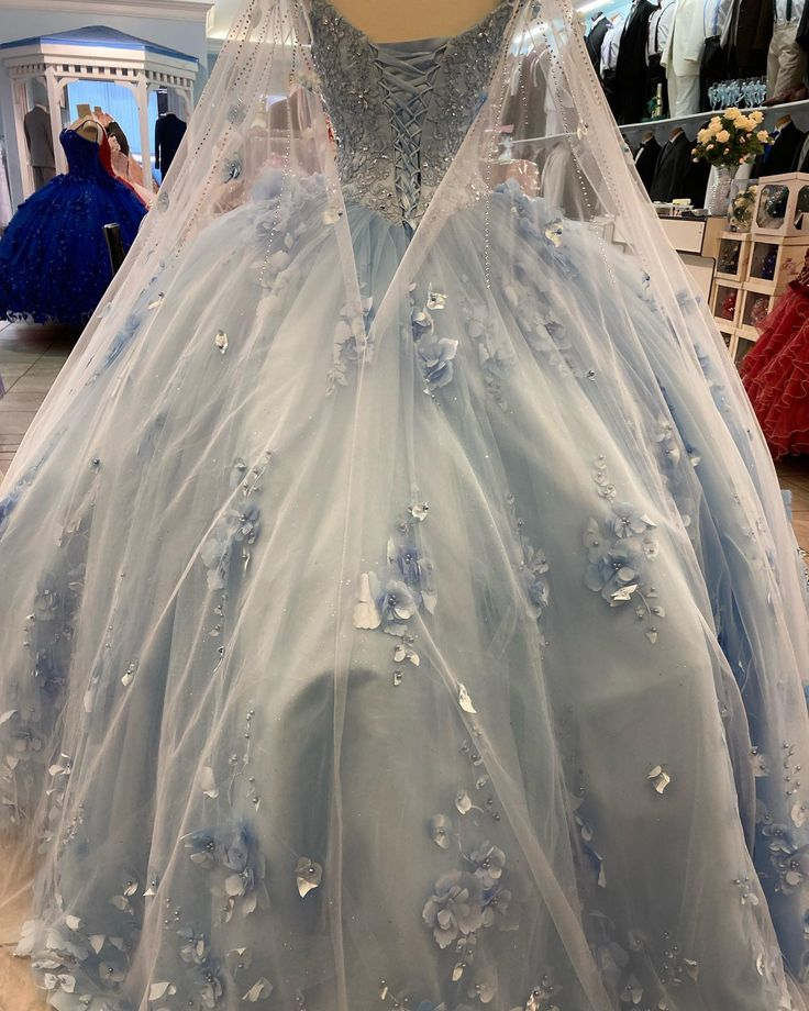 Vestido de quinceañera azul claro con flores 3D, modelo Y6569