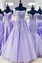 Vestido largo de fiesta sin tirantes de corte en A con apliques azul aguamarina