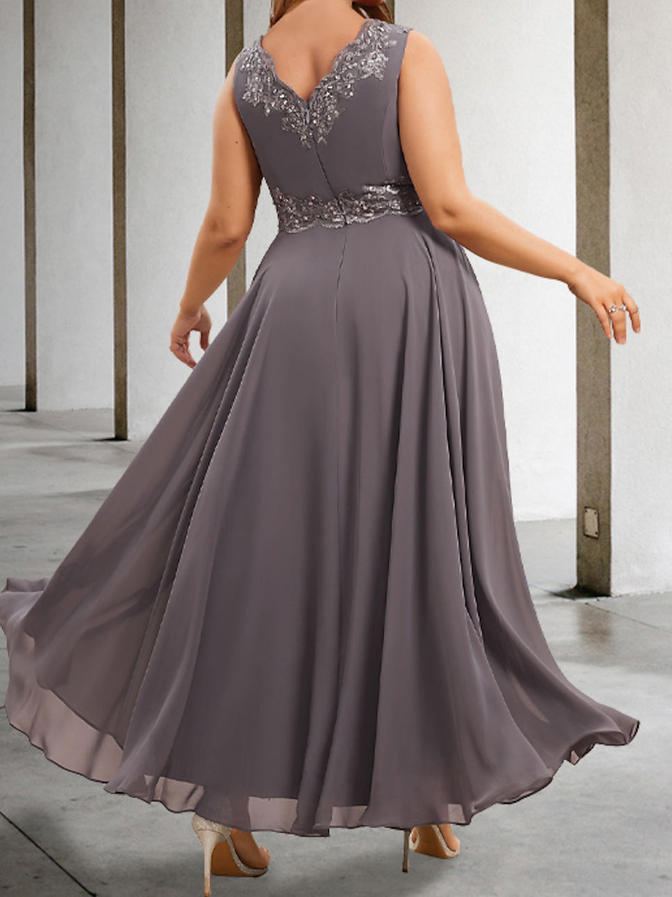 Vestidos de corte princesa/línea A para la madre de la novia con apliques y lentejuelas 