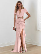 Vestidos de corte sirena/trompeta hasta el suelo para la madre de la novia, con escote en V y volantes 