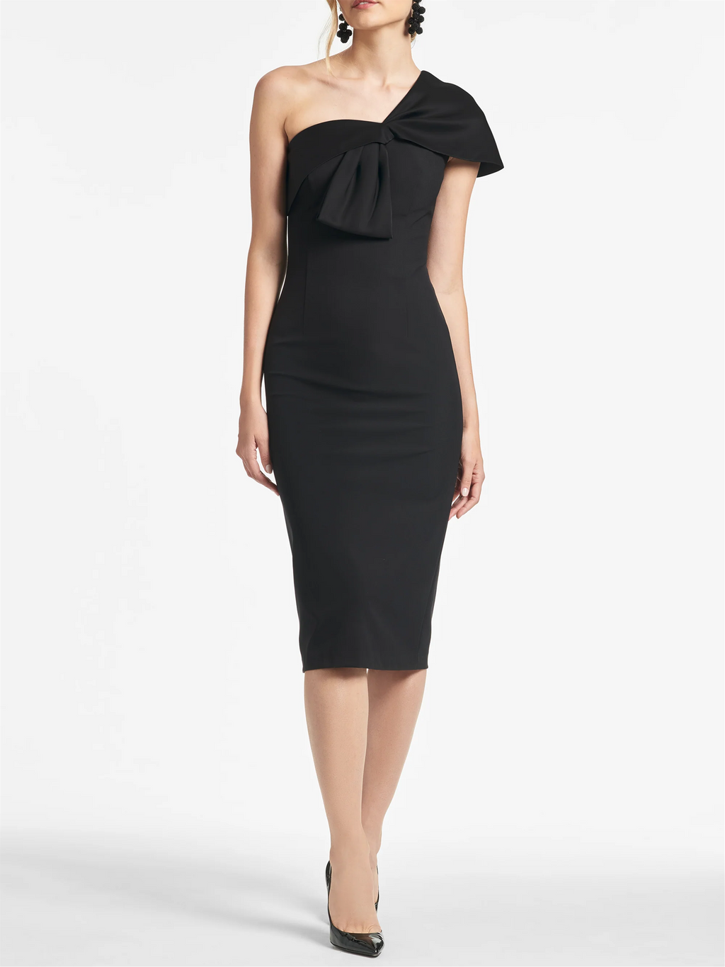 Vestidos de corte recto/columna de un solo hombro hasta la rodilla para la madre de la novia 