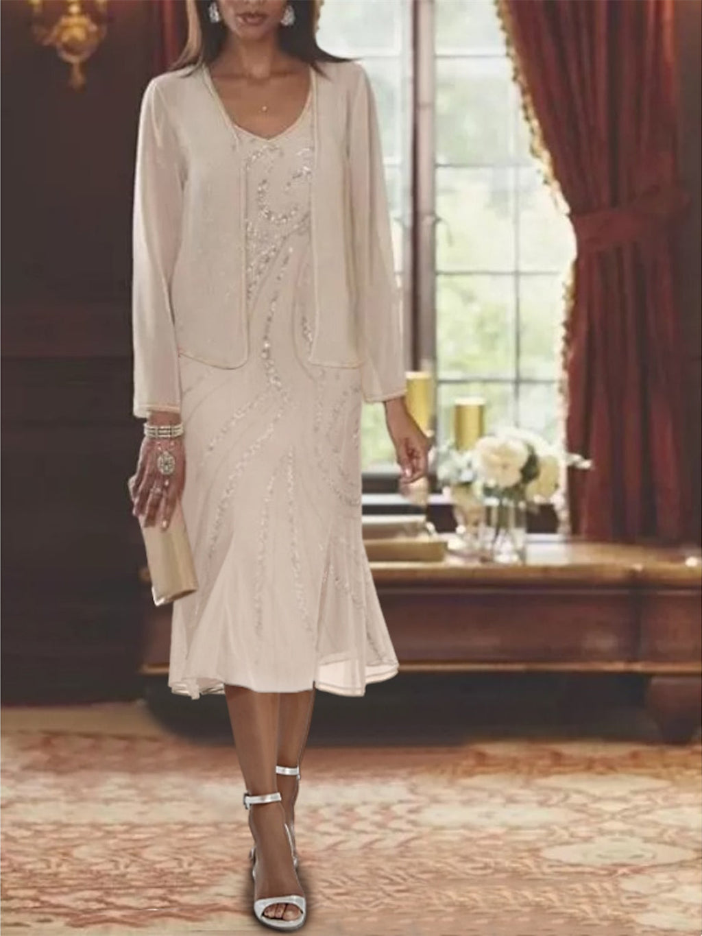 Vestido de dos piezas para la madre de la novia, de gasa con escote en V, chaqueta y lentejuelas. 