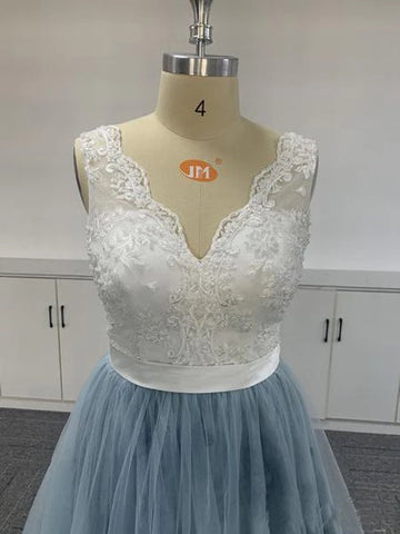 Robes de bal en tulle brodé ombré et dentelle douce à col en V