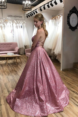 Robe de bal scintillante en forme de A, décolleté rond, bretelles spaghetti, traîne et poches