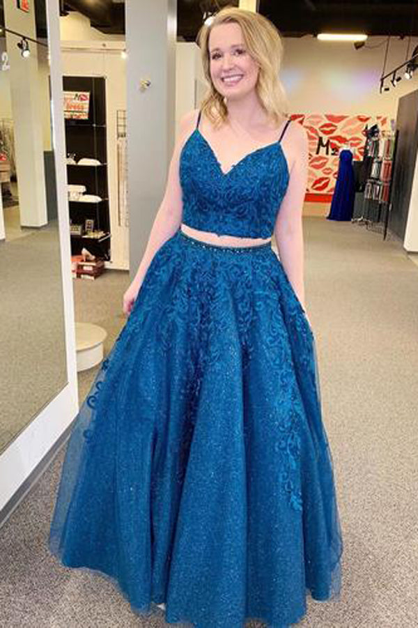 Robe de soirée deux pièces bleue à bretelles spaghetti et appliqués, robe de bal
