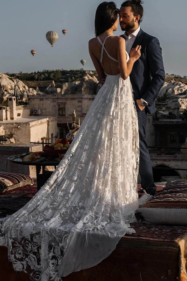 Robe de mariée bohème longue en dentelle ivoire, charmante, pour la plage.