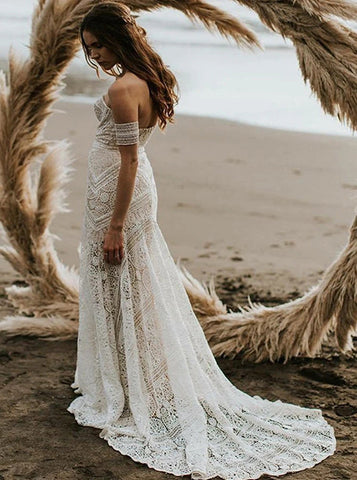 Vestidos de novia rústicos bohemios color marfil con escote corazón y encaje MW267
