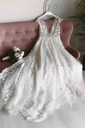 Baoleely White Tulle V-neck Sleeveless Open Back Long Lace Flower Wedding Dresses,MW462