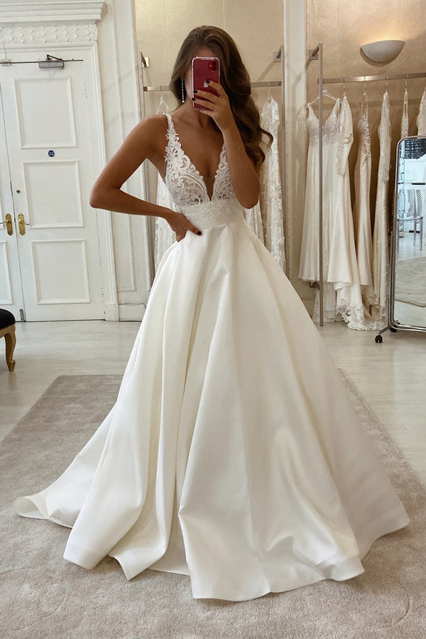Vestidos de novia de encaje con escote en V disponibles en línea, vestidos de novia únicos y económicos