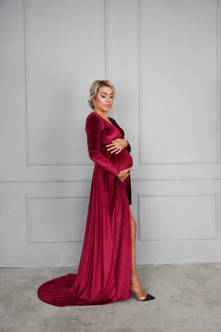 Vestido de terciopelo verde esmeralda con cola