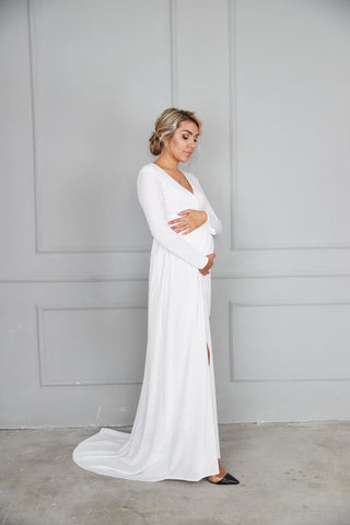 Vestido de terciopelo verde esmeralda con cola