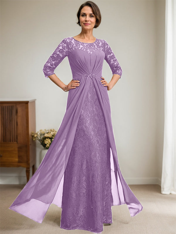 Robe de mariée en mousseline de soie dentelle, coupe trapèze, décolleté illusion, longueur au sol, ornée de perles et de volants 